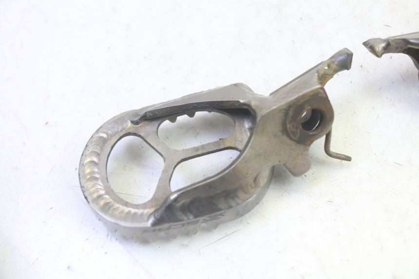 photo de PEDANA ANTERIORE KAWASAKI KXF KX-F 250 (2017 - 2019) - Ricambio usato controllato