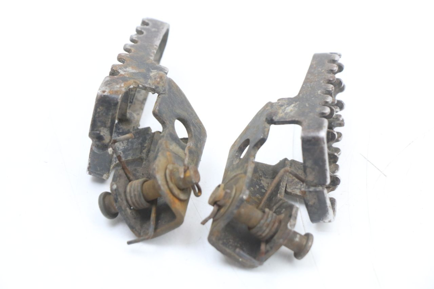 photo de PEDANA ANTERIORE YCF PIT BIKE 125 (2010 - 2018)