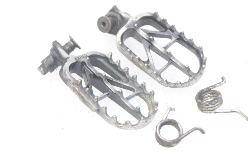 photo de PAIA DI PEDANE ANTERIORI SUZUKI RM-Z RMZ 250 (2010 - 2016) - Vista principale