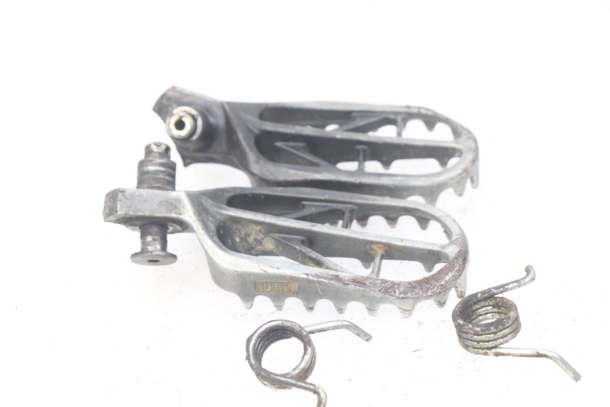 photo de PAIA DI PEDANE ANTERIORI SUZUKI RM-Z RMZ 250 (2010 - 2016) - Dettaglio del componente