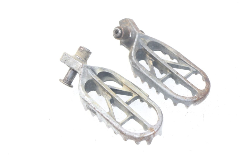 photo de COPPIA PEDANE ANTERIORI SUZUKI RMZ RM-Z 450 (2008 - 2011)