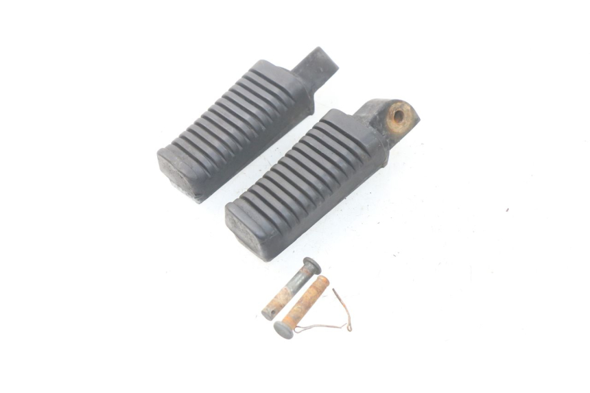 photo de COPPIA PEDANE ANTERIORI MASH SEVENTY FIVE 125 (2013 - 2021) - Primo piano tecnico