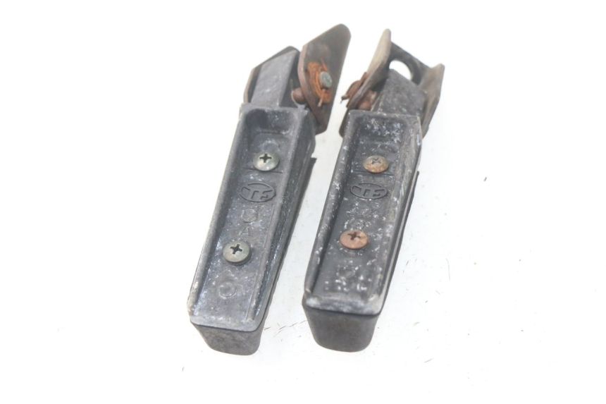 photo de COPPIA PEDANE ANTERIORI MASH SEVENTY FIVE 125 (2013 - 2021) - Vista d'insieme del prodotto