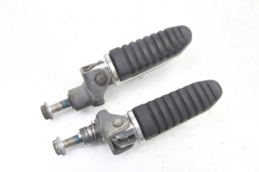 photo de PEDANA ANTERIORE SUZUKI GSX F GSXF 650 (2007 - 2015)