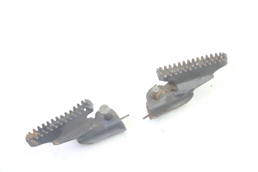 photo de PEDANA ANTERIORE KSR TR SM 50 (2015 - 2018) - Stato della superficie e materiale