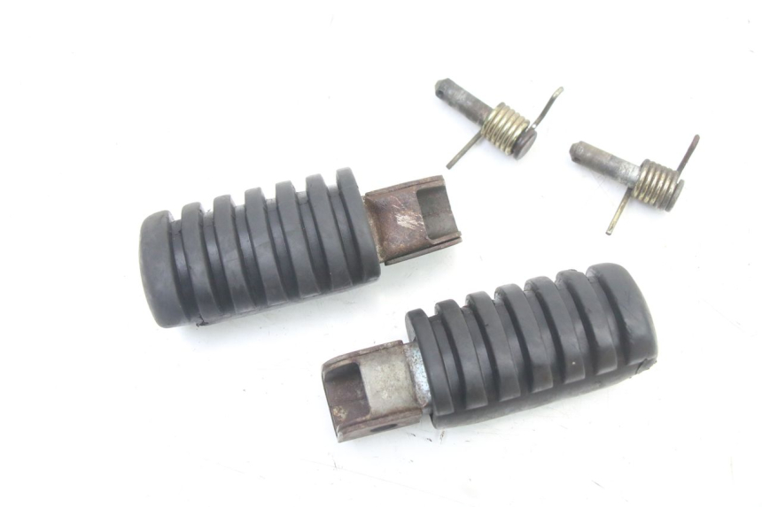 photo de PAIA DI PEDANE ANTERIORI YAMAHA PW 80 (1983 - 2014)