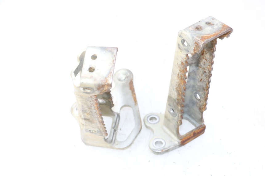 photo de PEDANA ANTERIORE YAMAHA YFM R RAPTOR 250 (2008 - 2014)