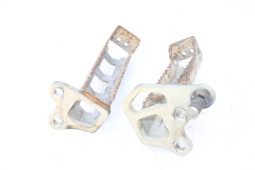 photo de PEDANA ANTERIORE YAMAHA YFM R RAPTOR 250 (2008 - 2014)