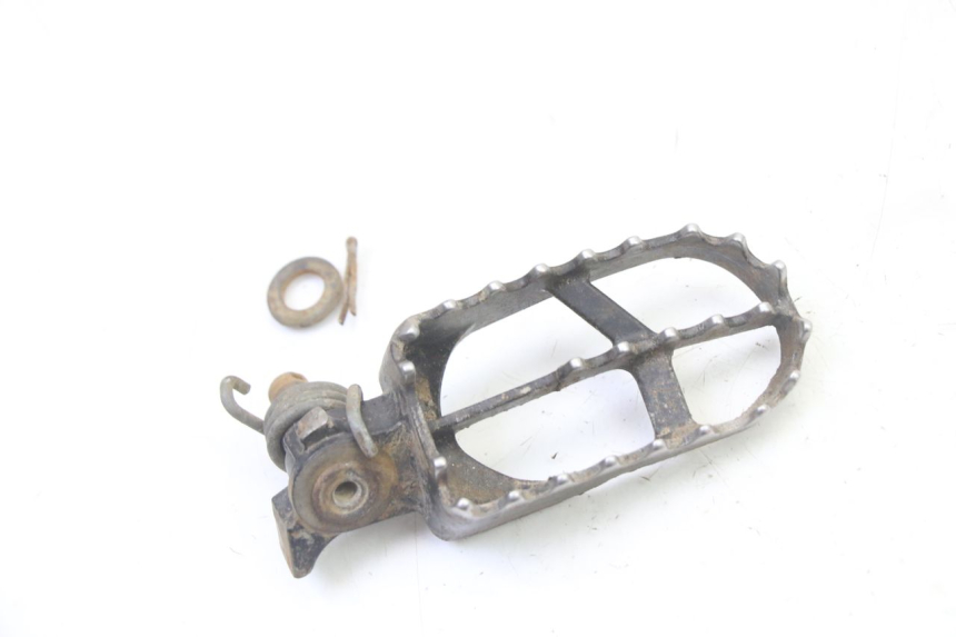 photo de PEDANA ANTERIORE YAMAHA YZ 85 (2022 - 2025)