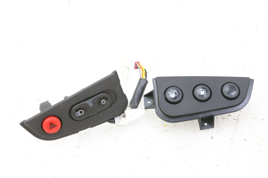 photo de COMMUTATORI PIAGGIO MP3 HPE 310 (2024 - 2025)