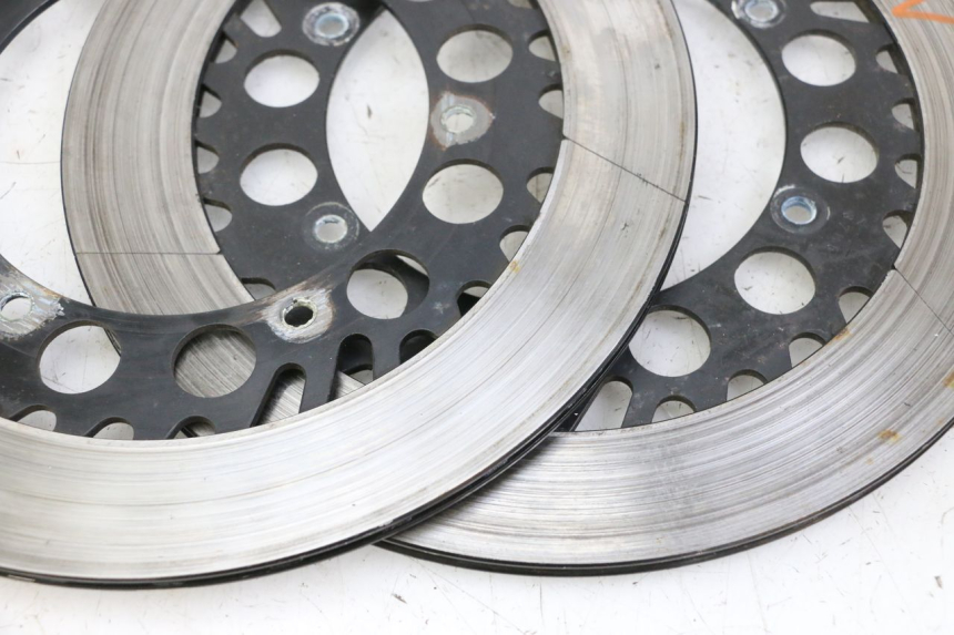 photo de COPPIA DISCO FRENO ANTERIORE YAMAHA FJ 36Y 1100 (1984 - 1985)
