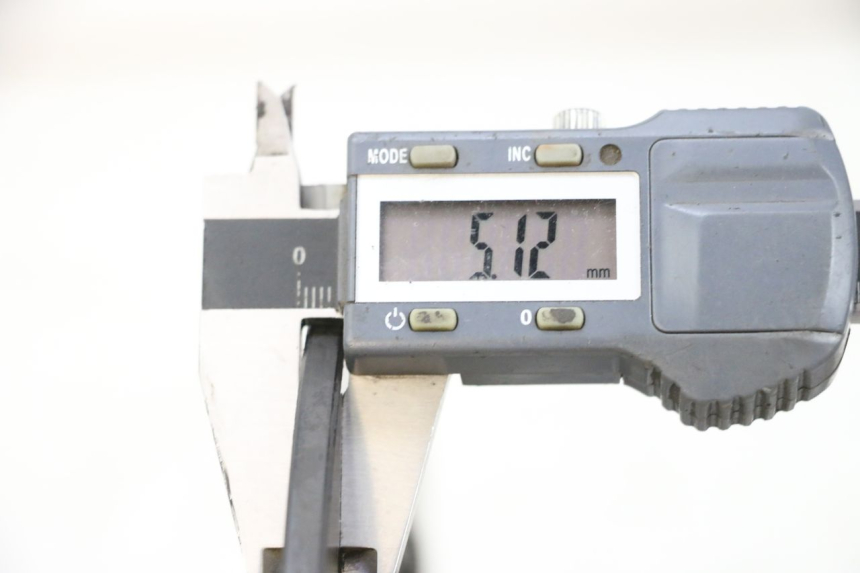 photo de COPPIA DISCO FRENO ANTERIORE SUZUKI GSXR GSX-R 1000 (2003 - 2004) - Zoom sullo stato d'uso