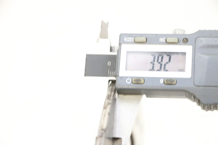 photo de COPPIA DISCO FRENO ANTERIORE PIAGGIO MP3 RL 250 (2007 - 2010) - Dettaglio del componente