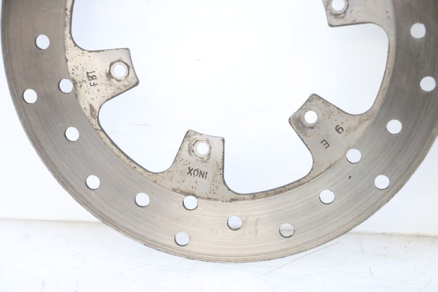 photo de COPPIA DISCO FRENO ANTERIORE PIAGGIO MP3 RL 250 (2007 - 2010) - Zoom sui componenti
