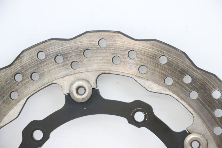 photo de COPPIA DISCO FRENO ANTERIORE YAMAHA MT-07 MT07 ABS 700 (2018 - 2020) - Caratteristiche distintive