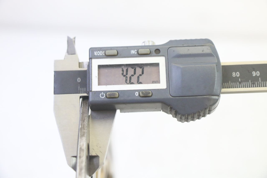 photo de COPPIA DISCO FRENO ANTERIORE KAWASAKI ZR 7 750 (1999 - 2001) - Ricambio usato controllato