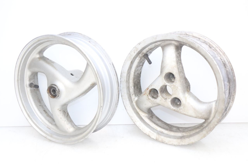 photo de COPPIA CERCHI PEUGEOT ELYSTAR 50 (2002 - 2014)