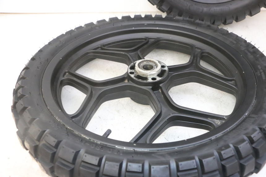 photo de COPPIA CERCHI BMW K 75 RT 750 (1989 - 1997)