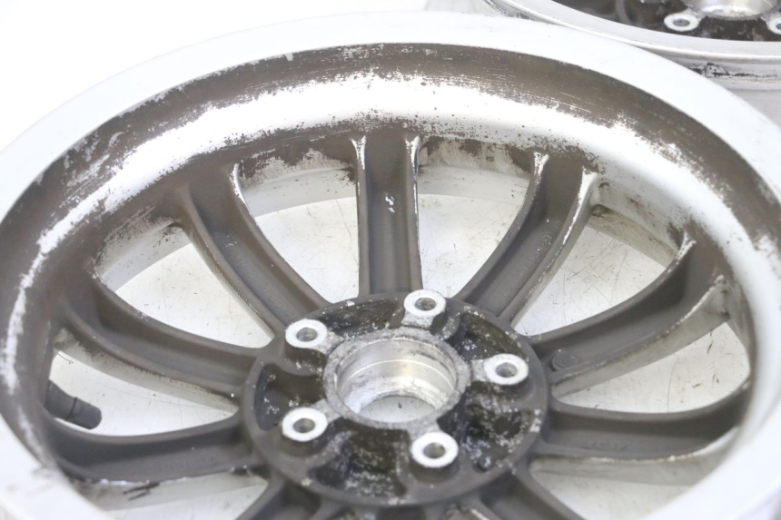 photo de COPPIA DI CERCHI PIAGGIO MP3 LT 300 (2010 - 2016)