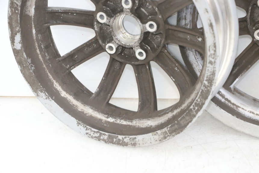 photo de CERCHIO DI COPPIA PIAGGIO MP3 LT 300 (2010 - 2016)