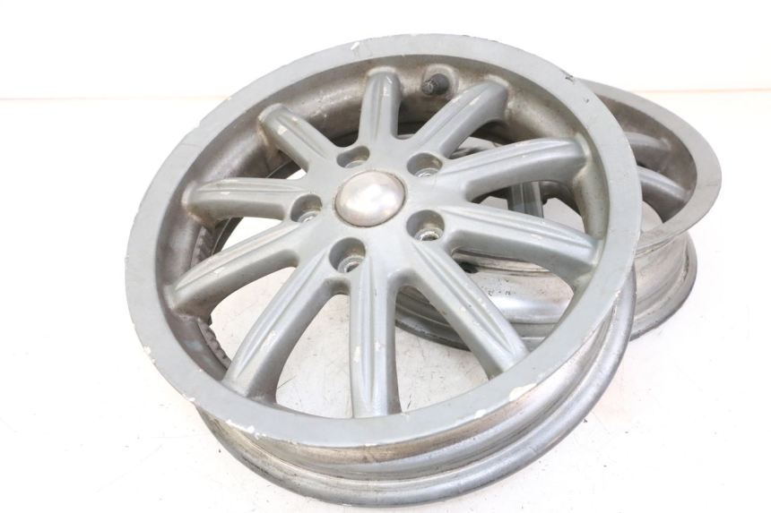 photo de COPPIA CERCHI PIAGGIO MP3 125 (2006 - 2014) - Zoom sullo stato d'uso