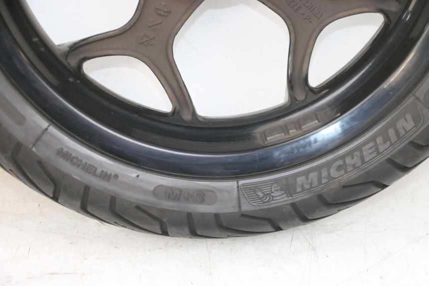 photo de COPPIA CERCHI PIAGGIO MP3 500 (2016 - 2018) - Caratteristiche distintive