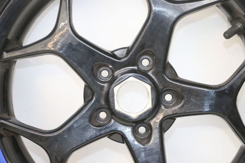 photo de COPPIA CERCHI PIAGGIO MP3 500 (2016 - 2018) - Angolazione alternativa