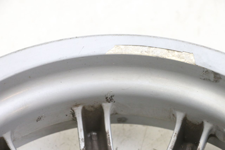 photo de COPPIA CERCHI PIAGGIO MP3 RL 250 (2007 - 2010) - Dettagli dei punti di fissaggio