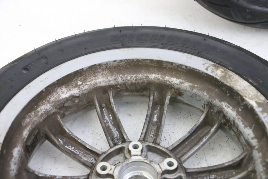 photo de COPPIA CERCHI PIAGGIO MP3 LT 400 (2007 - 2012)