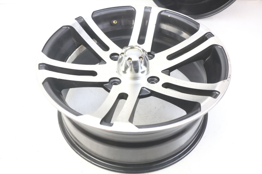 photo de CERCHIO DI COPPIA SPY RACING F3 350 (2015 - 2022)