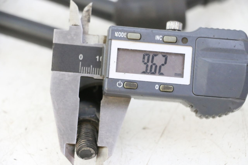 photo de SPECCHI SUZUKI GS GSE 500 (2001 - 2003) - Dettaglio del componente