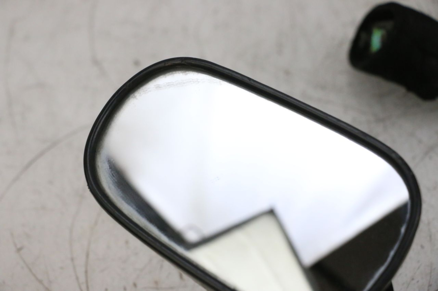 photo de SPECCHI HONDA NSR R 125 (1994 - 2003) - Primo piano ad alta risoluzione