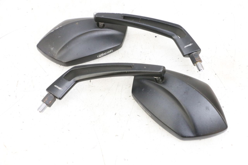 photo de SPECCHI KAWASAKI ZR 7 750 (1999 - 2001) - Altra vista dell'articolo