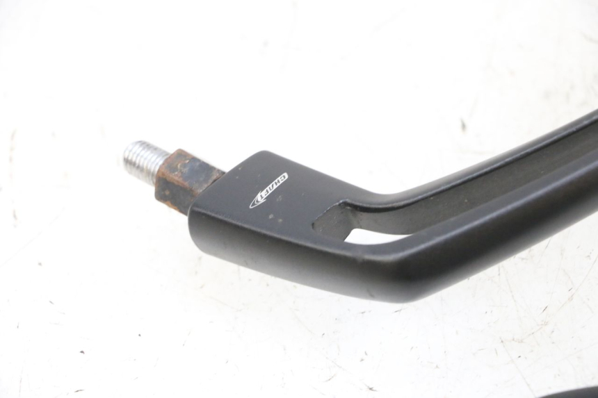 photo de SPECCHI KAWASAKI ZR 7 750 (1999 - 2001) - Primo piano tecnico