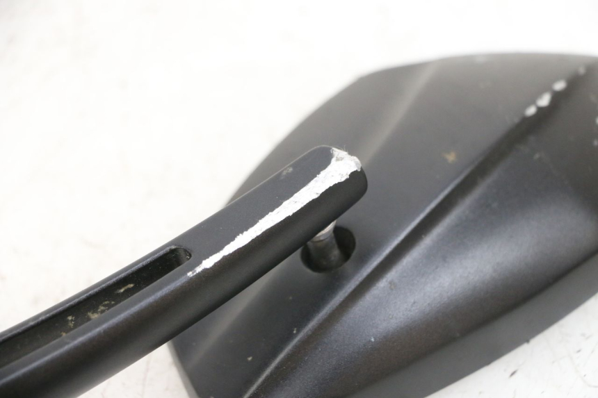 photo de SPECCHI KAWASAKI ZR 7 750 (1999 - 2001) - Dettagli dei punti di fissaggio