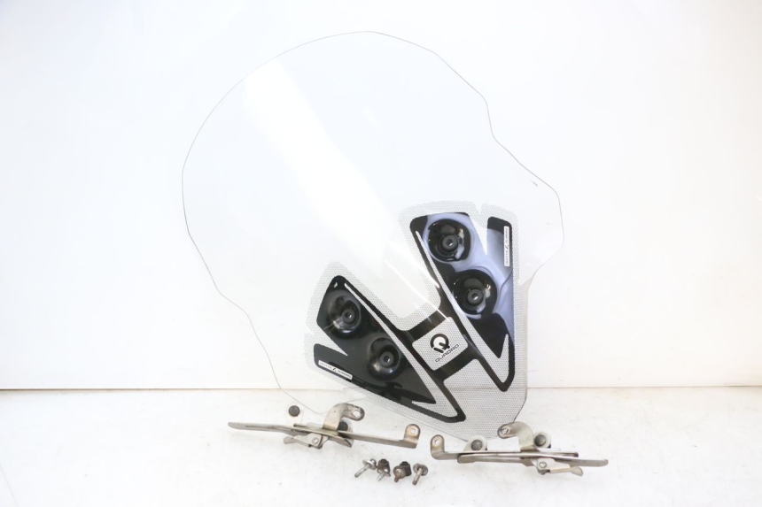 photo de PARABREZZA QUADRO 4 4D 350 (2015 - 2018)