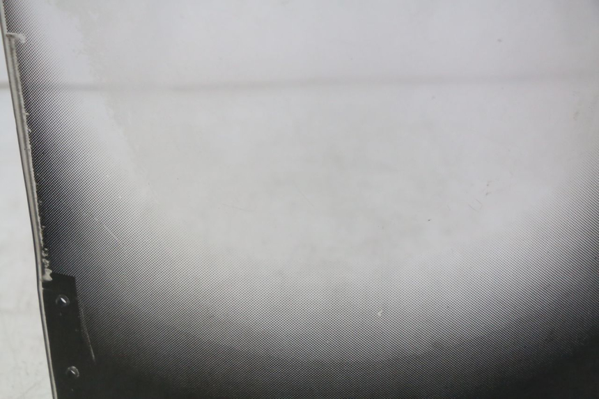 photo de PARABREZZA SUZUKI GSX-F GSX  F 1100 (1988 - 1994) - Zoom sullo stato d'uso