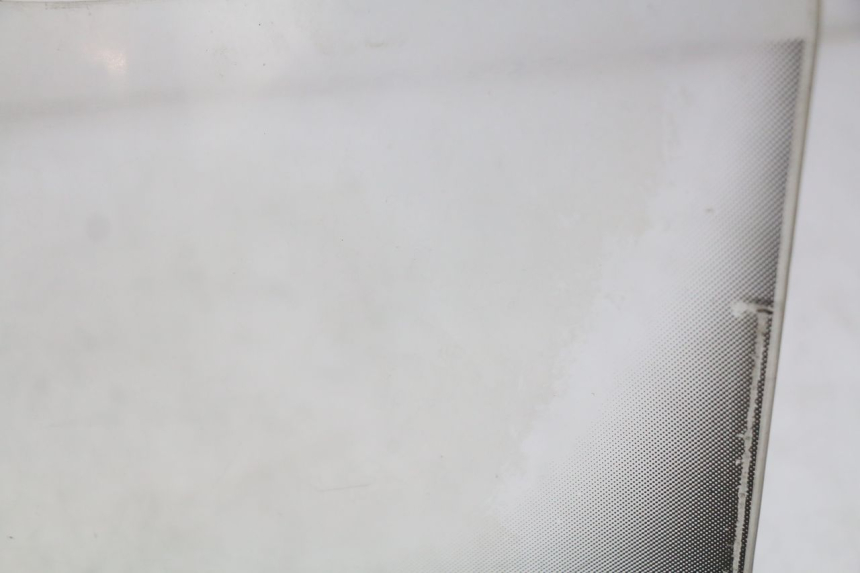 photo de PARABREZZA SUZUKI GSX-F GSX  F 1100 (1988 - 1994) - Dettagli dei punti di fissaggio