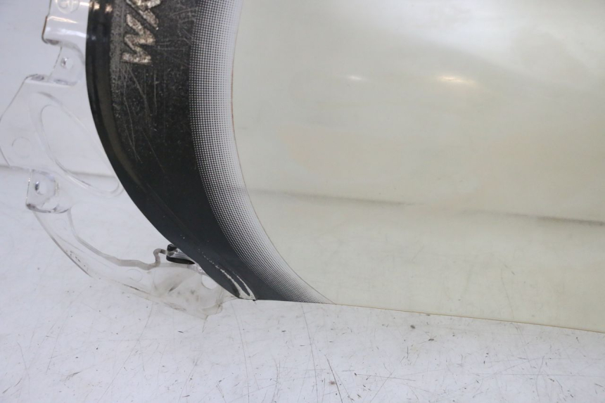 photo de PARABREZZA SYM GTS EVO 125 (2009 - 2013) - Primo piano ad alta risoluzione