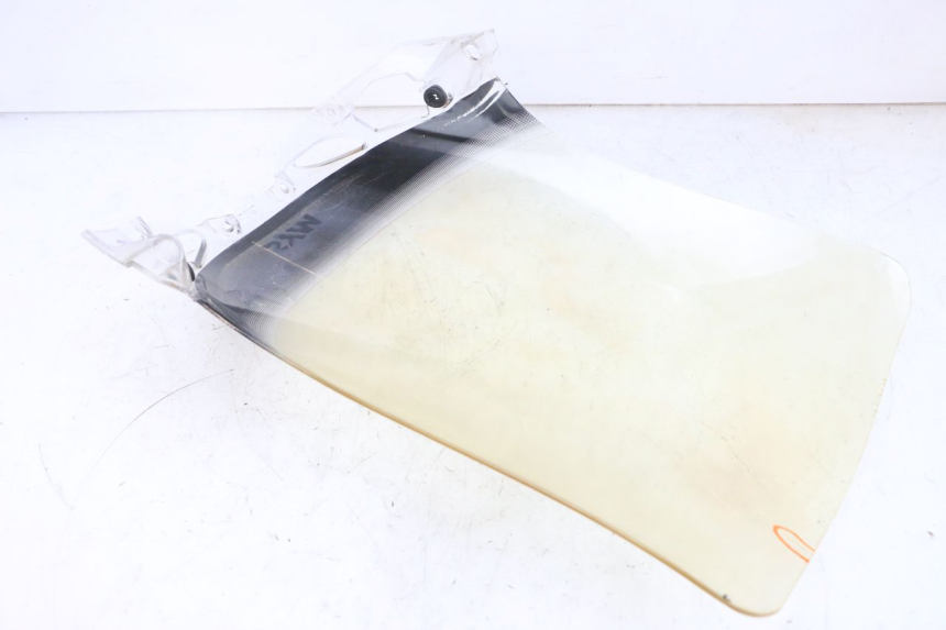 photo de PARABREZZA SYM GTS EVO 125 (2009 - 2013) - Zoom sullo stato d'uso