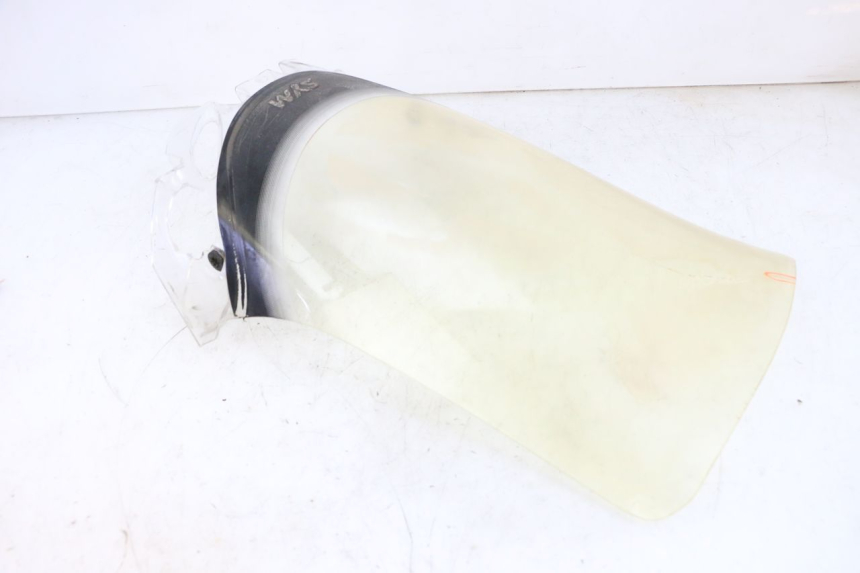 photo de PARABREZZA SYM GTS EVO 125 (2009 - 2013) - Dettagli dei punti di fissaggio