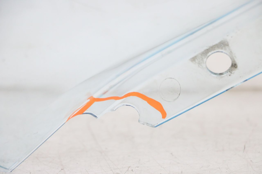 photo de PARABREZZA PIAGGIO MP3 125 (2006 - 2014)