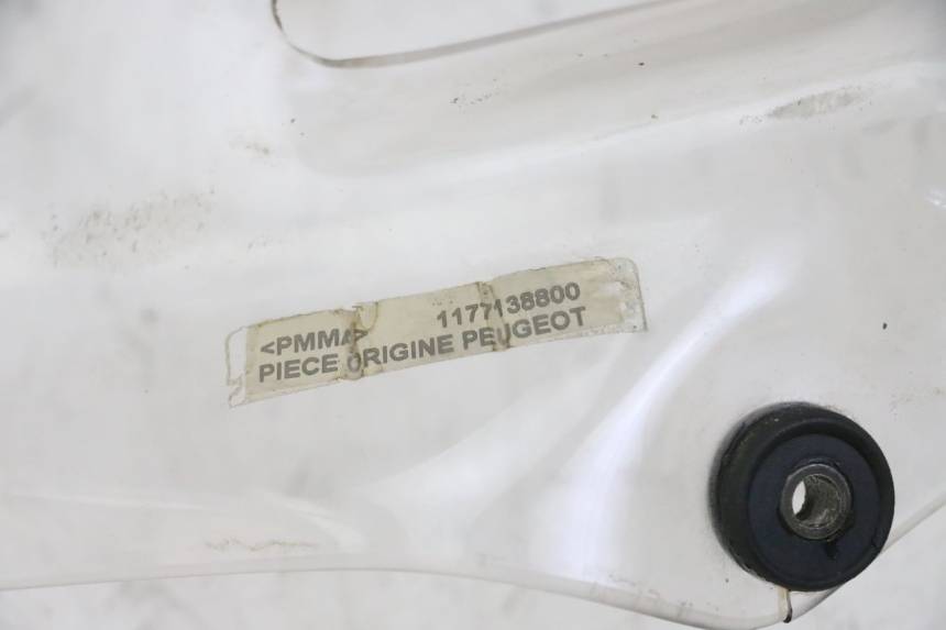 photo de PARABREZZA PEUGEOT SATELIS COMPRESSOR K15 125 (2006 - 2009)