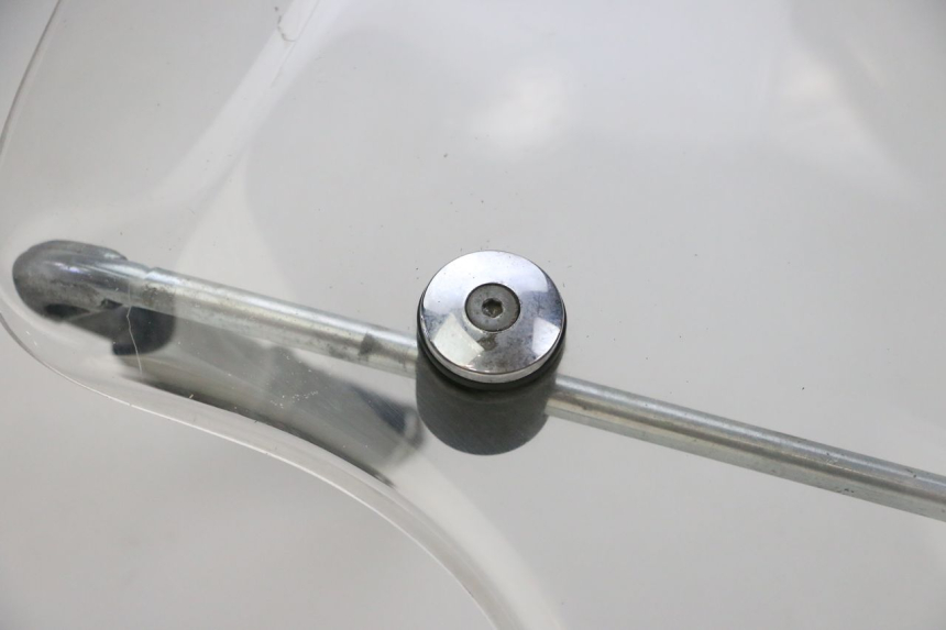 photo de PARABREZZA PIAGGIO VESPA GTS SUPER IE 125 (2009 - 2016) - Angolazione alternativa