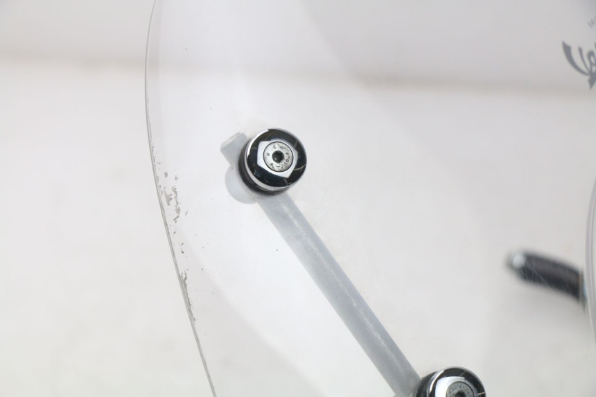 photo de PARABREZZA PIAGGIO VESPA LX IE 125 (2010 - 2012)