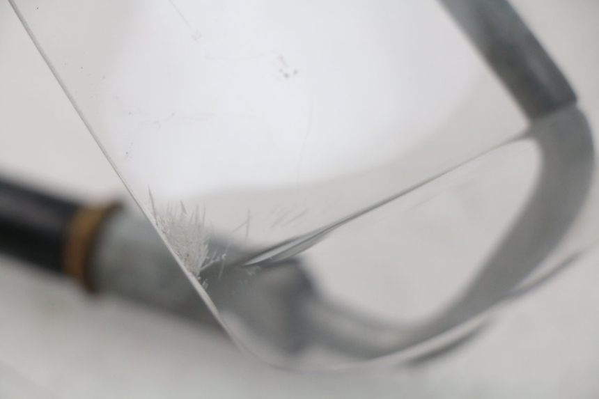 photo de PARABREZZA PIAGGIO VESPA LX IE 125 (2010 - 2012)