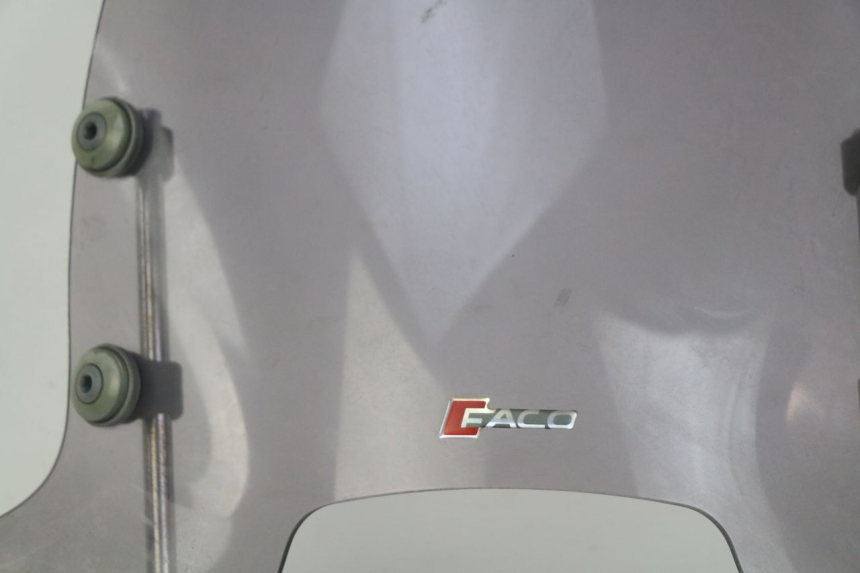 photo de PARABREZZA PIAGGIO VESPA SPRINT 2T 50 (2014 - 2018)