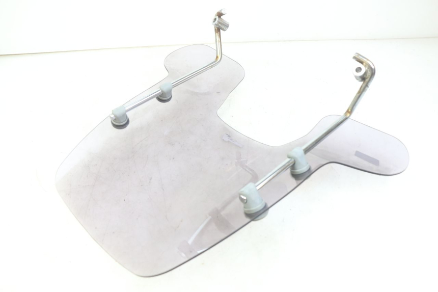 photo de PARABREZZA PIAGGIO VESPA SPRINT 2T 50 (2014 - 2018)