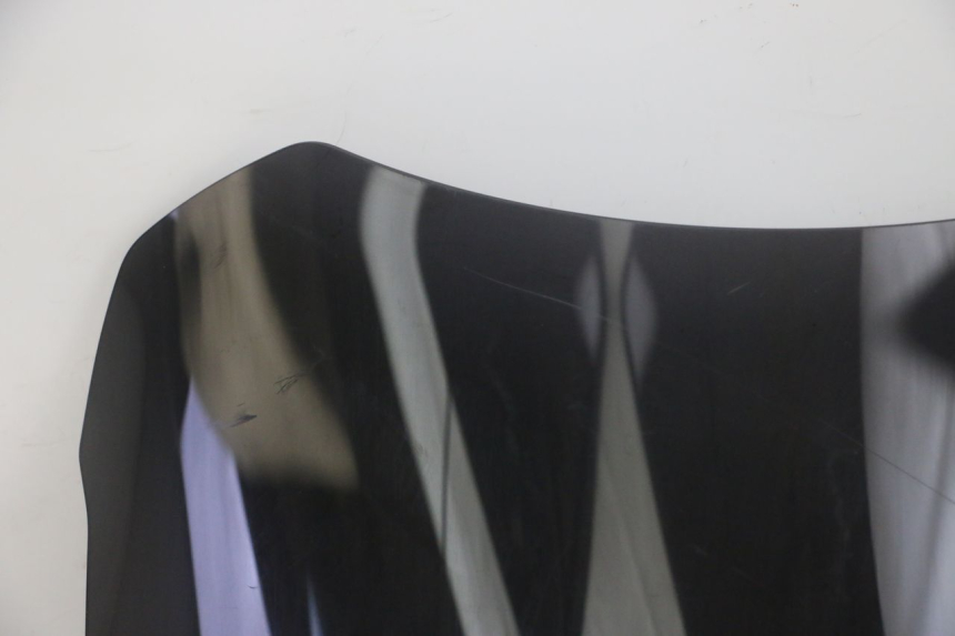 photo de PARABREZZA YAMAHA XMAX X-MAX 125 (2006 - 2009) - Caratteristiche distintive