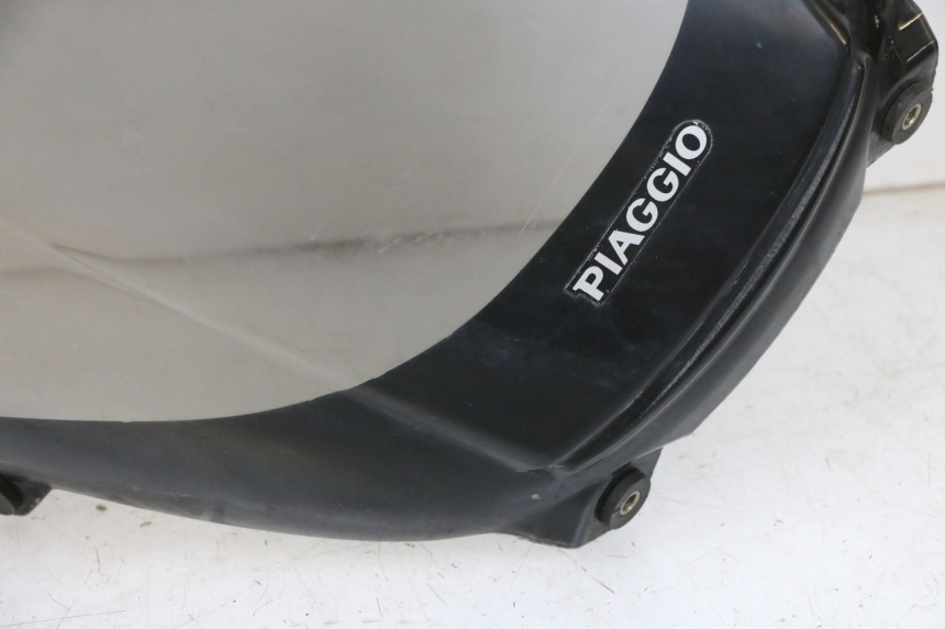 photo de PARE BRISE PIAGGIO X8 125 (2004 - 2007) - Ispezione visiva dettagliata